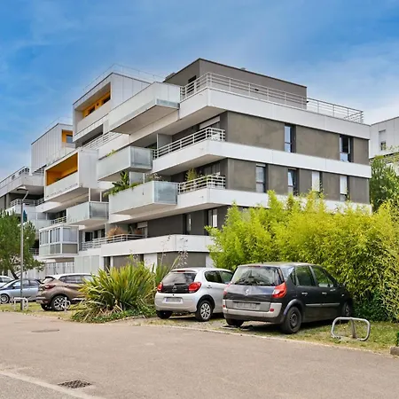 Le Rev - à 900m De La