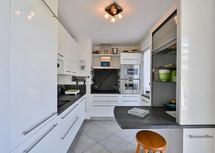 Le Rev - à 900m De La *